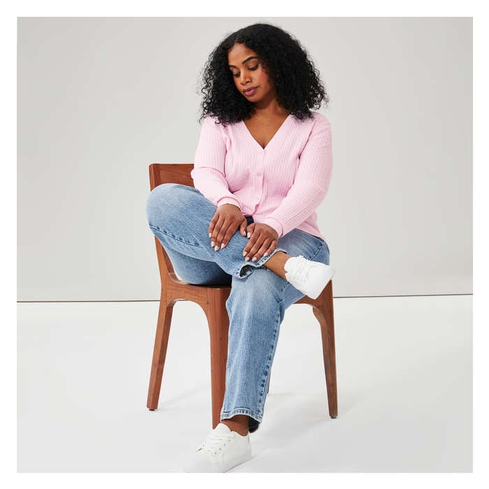 Aux Femmes Cardigan à mailles torsadées Femmes+ - Rose Pâle